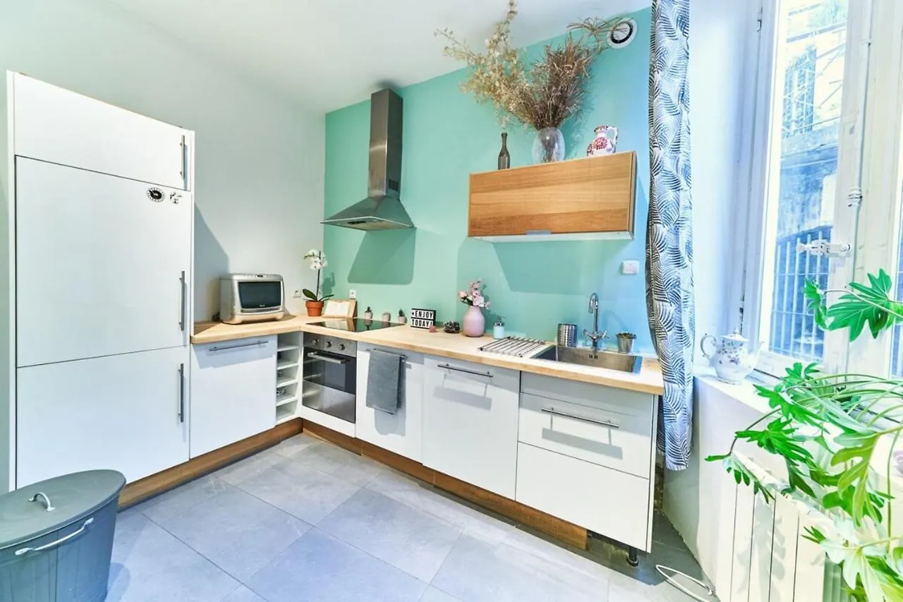 Le Boudoir Vieux Lyon-Fourviere 4 Pers Apartment
