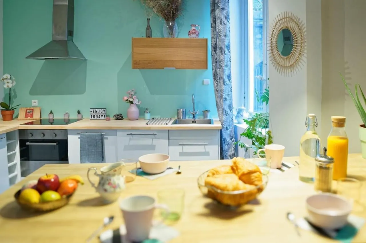 Le Boudoir Vieux Lyon-Fourviere 4 Pers Apartment 0*, Lyon France