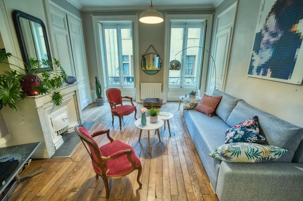 Le Boudoir Vieux Lyon-Fourviere 4 Pers Apartment